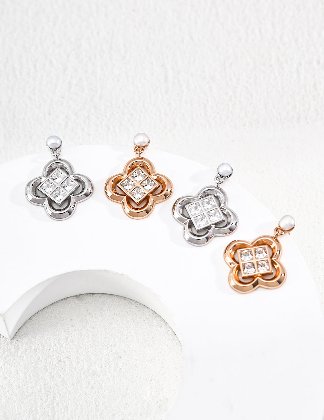 Lucky Four-Leaf Clover Rhinestone Jewelry Set - Earrings & Adjustable Bracelet