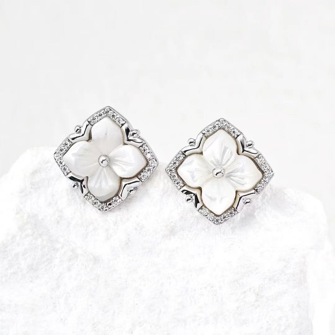 S925 Sterling Silver Vintage Royal Clover Shell & Cubic Zirconia Ring & Earrings & Necklace Set