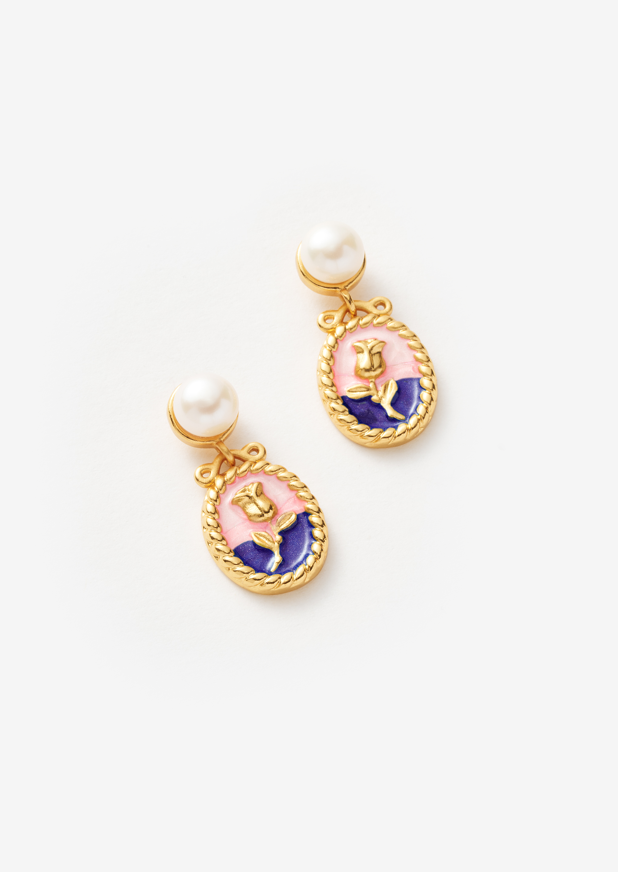 18K Gold-Plated Brass Rose Wreath Stud Earrings with Imitation Pearl