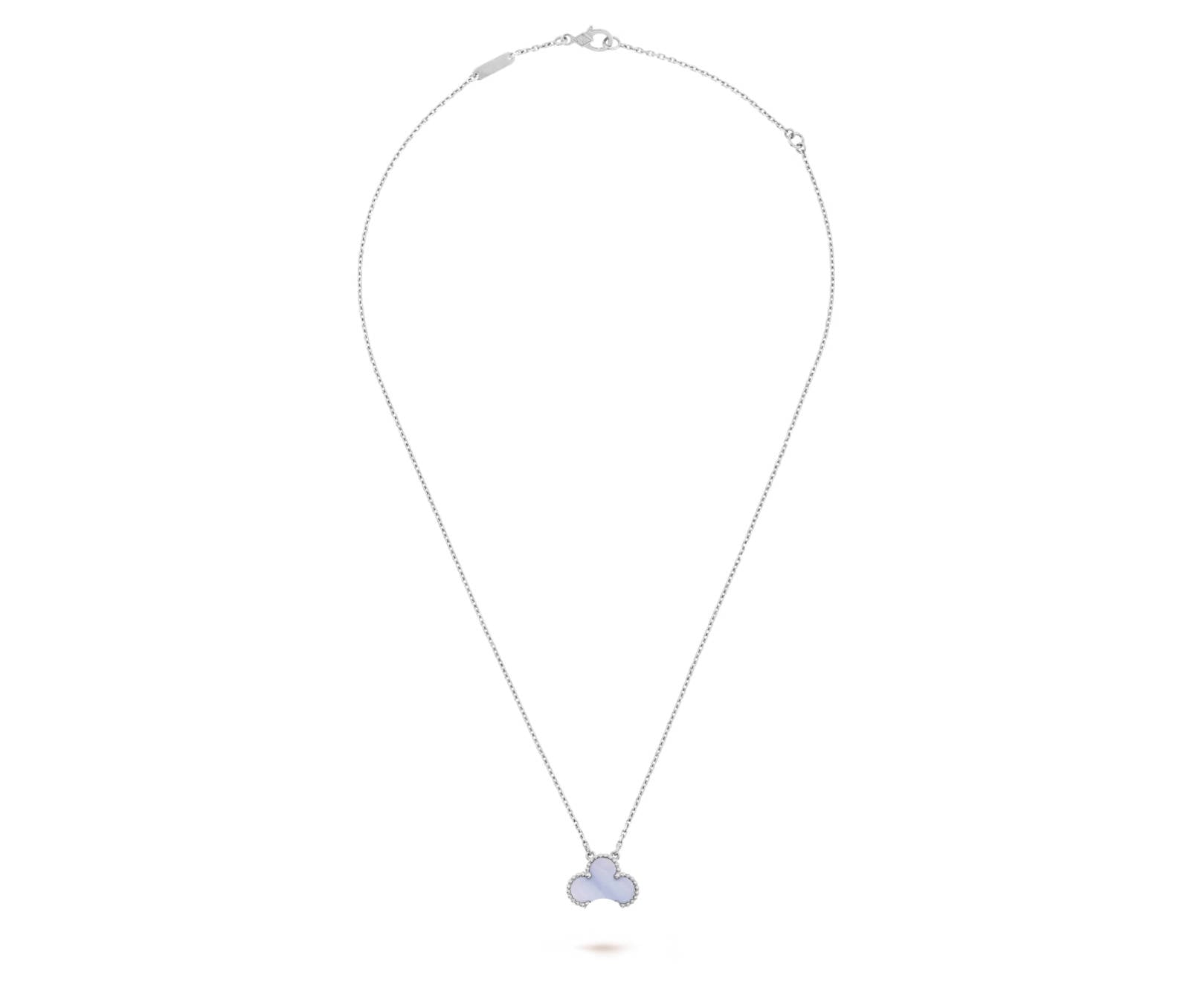Clover Motif Pendant Necklace, 18K Gold Plated, 1 Motif - Symbol of Luck & Elegance