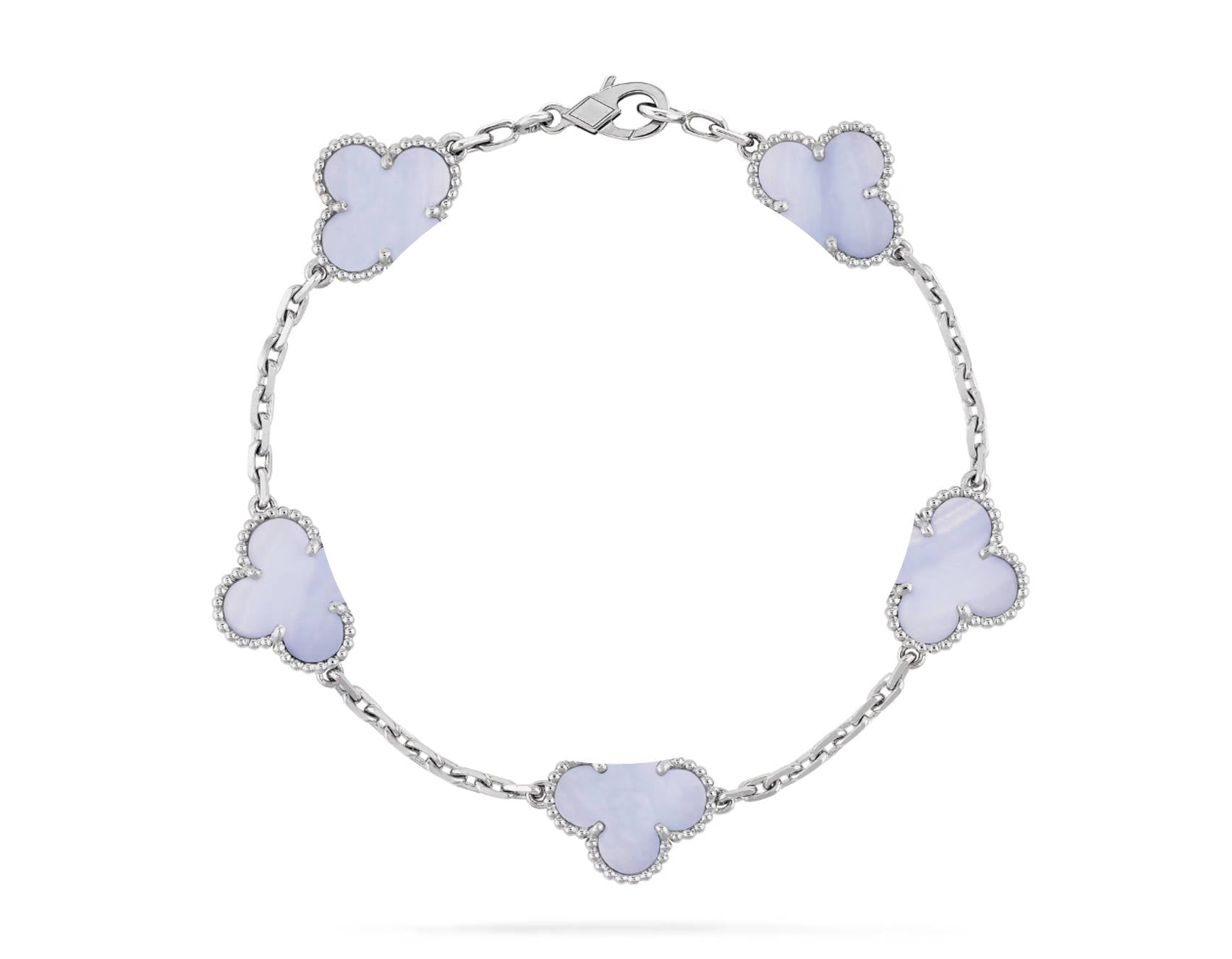 Clover Motif Bracelet, 18K Gold Plated - Symbol of Luck & Elegance