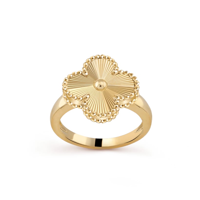 Clover Motif Ring, Sterling Silver, 18K Gold Plated - Symbol of Luck & Elegance