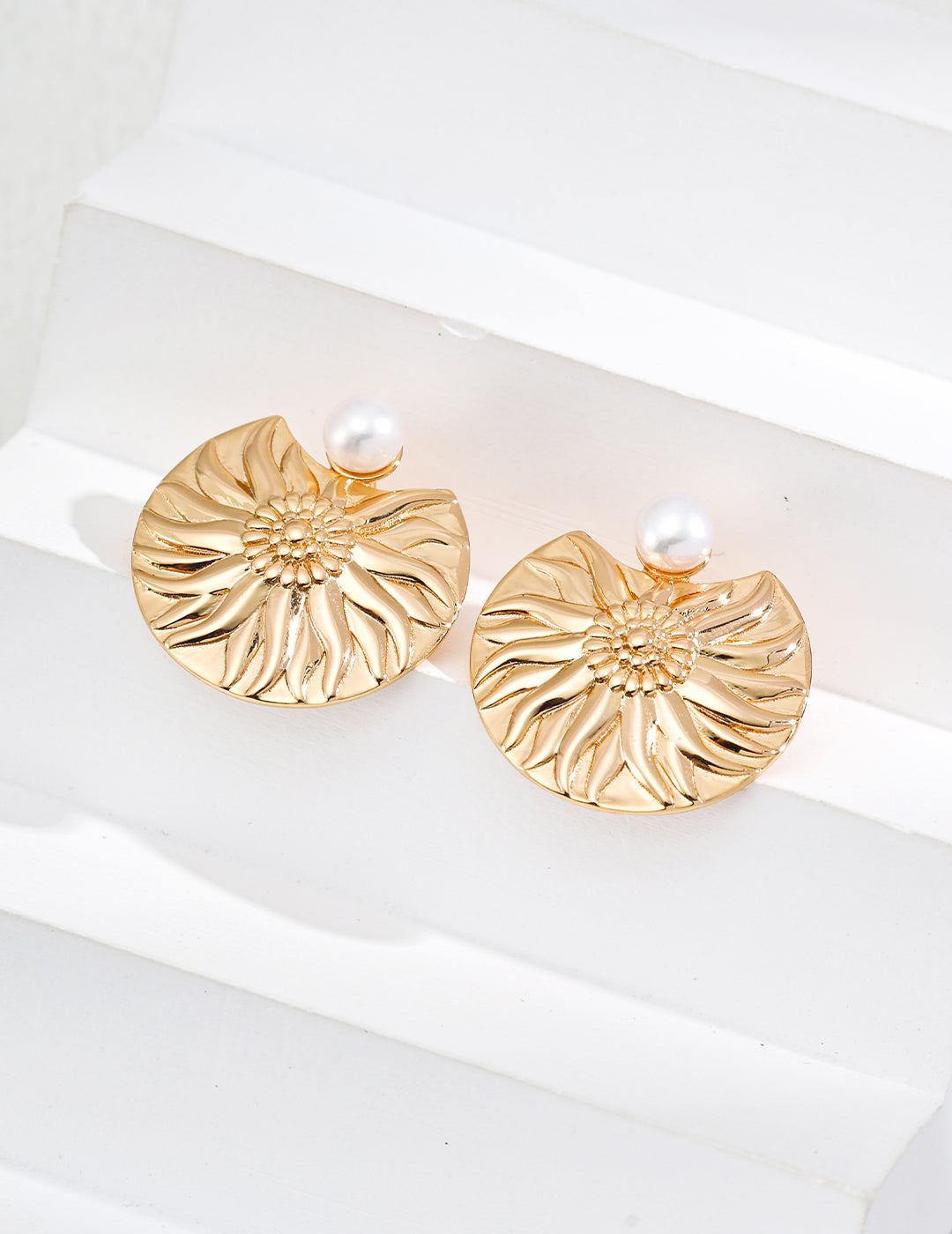 S925 Sterling Silver Designer Natural Pearl Earrings