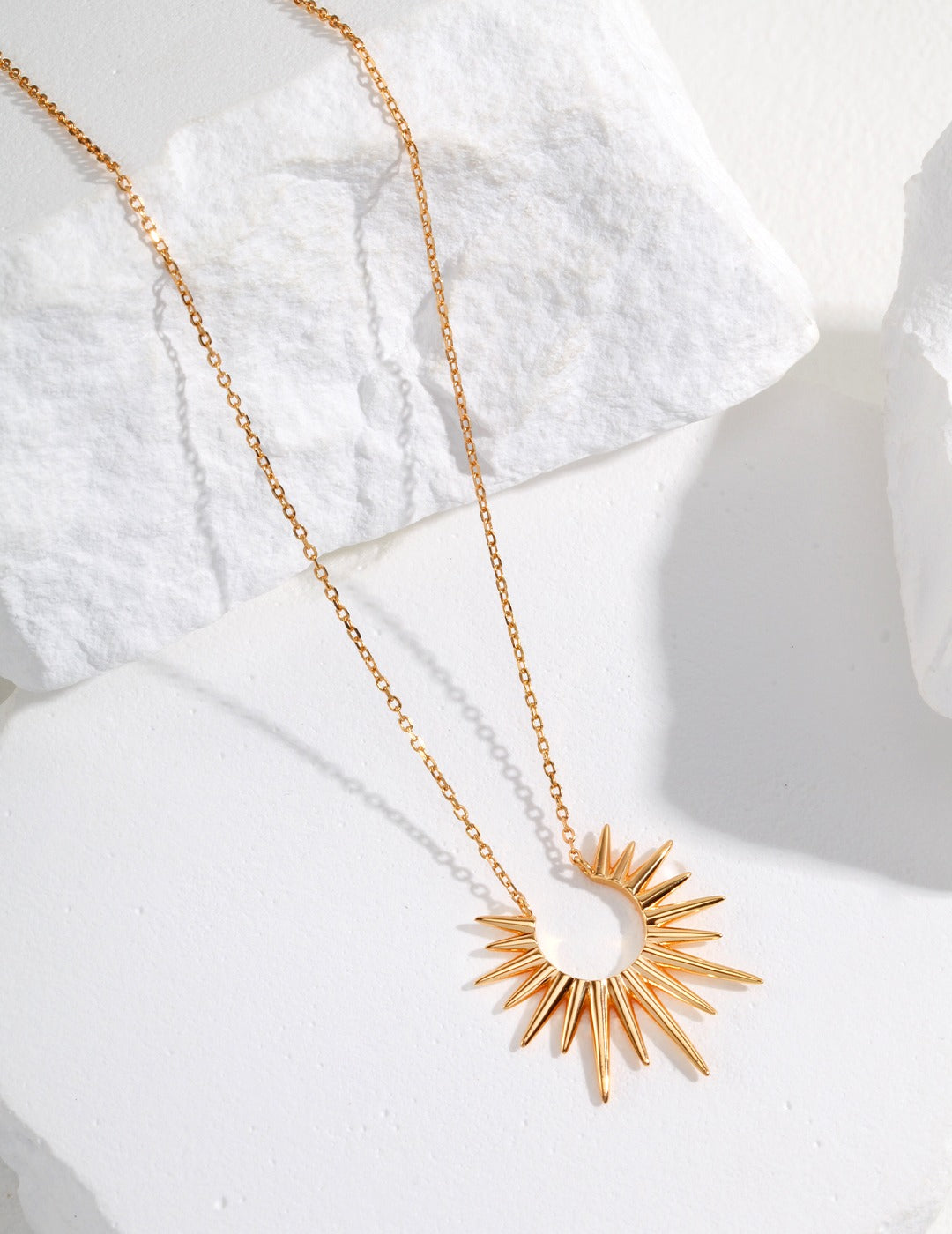 S925 Sterling Silver Vintage Gold Plated Necklace for Women, Retro Elegant Adjustable Chain with Pendant, Hypoallergenic Gift for Her