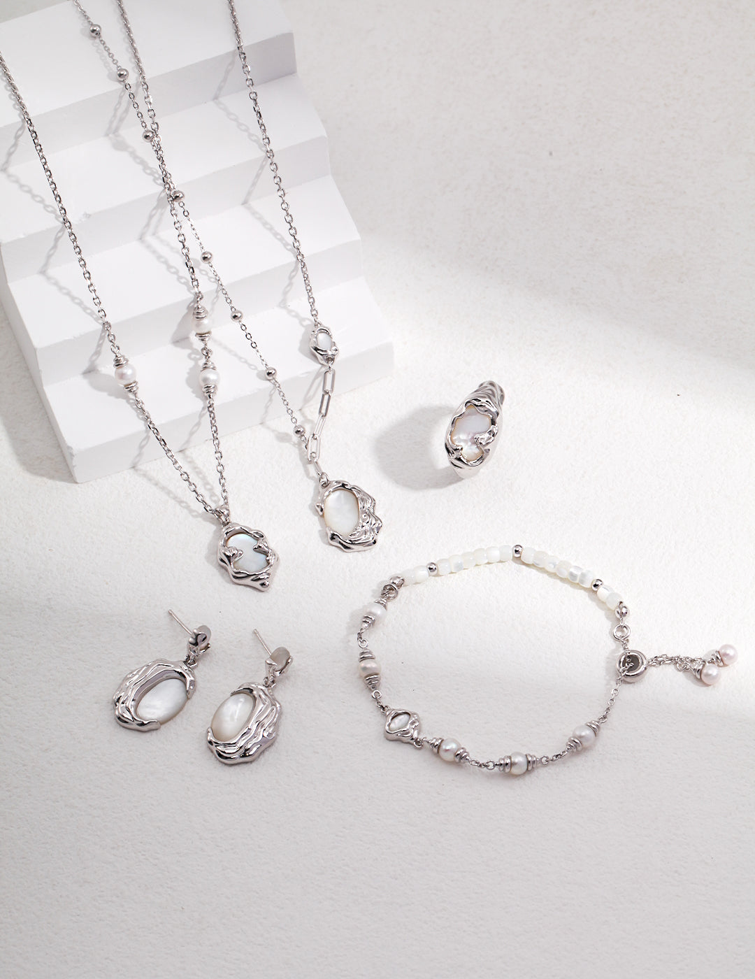 S925 Sterling Silver - White Gold & Vintage Gold Plated Mother of Pearl Necklace, Iridescent Shell Pendant Adjustable Chain