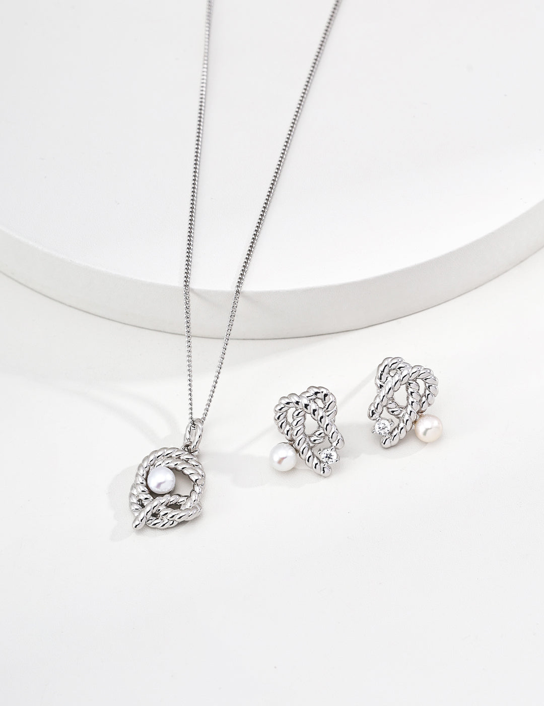 S925 Sterling Silver Vintage Pearl & Cubic Zirconia Jewelry Set - Adjustable Necklace & Earrings