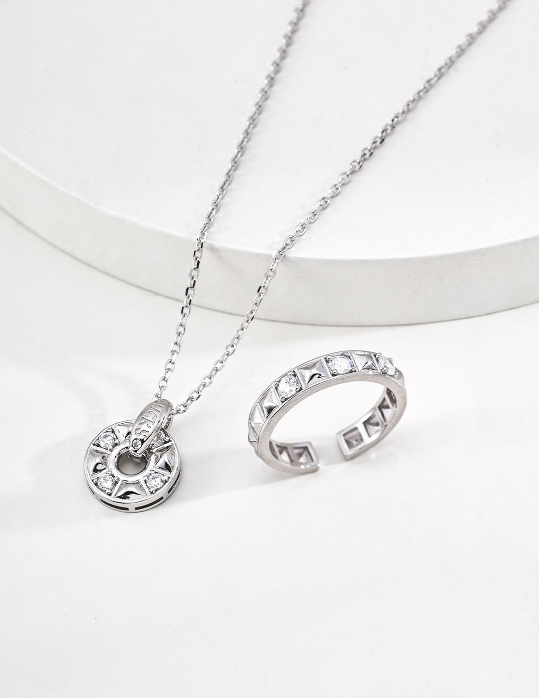 S925 Sterling Silver Lucky Wheel Jewelry Set – Adjustable Necklace, Ring & Earrings with Cubic Zirconia & Gold Rivet Design