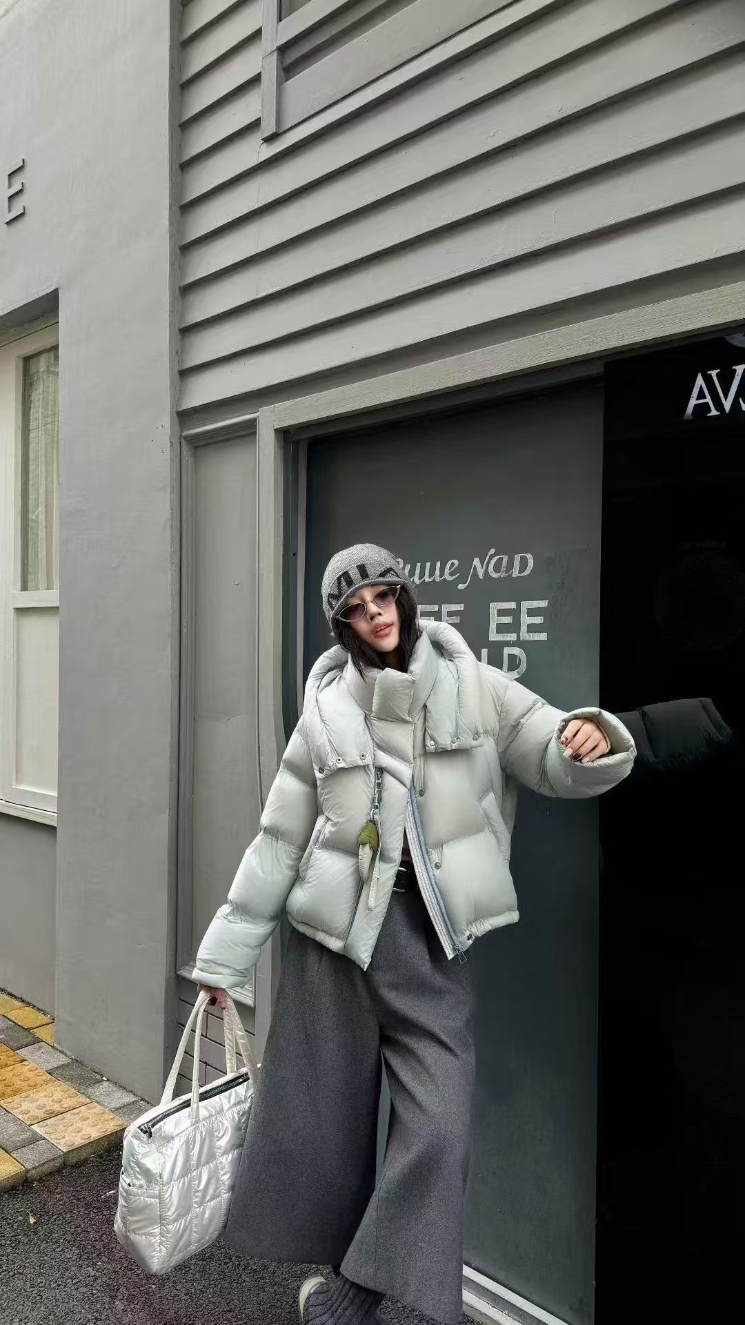 Cloudflare Puffer Jacket – 90% Duck Down | Chivo Winter 2025