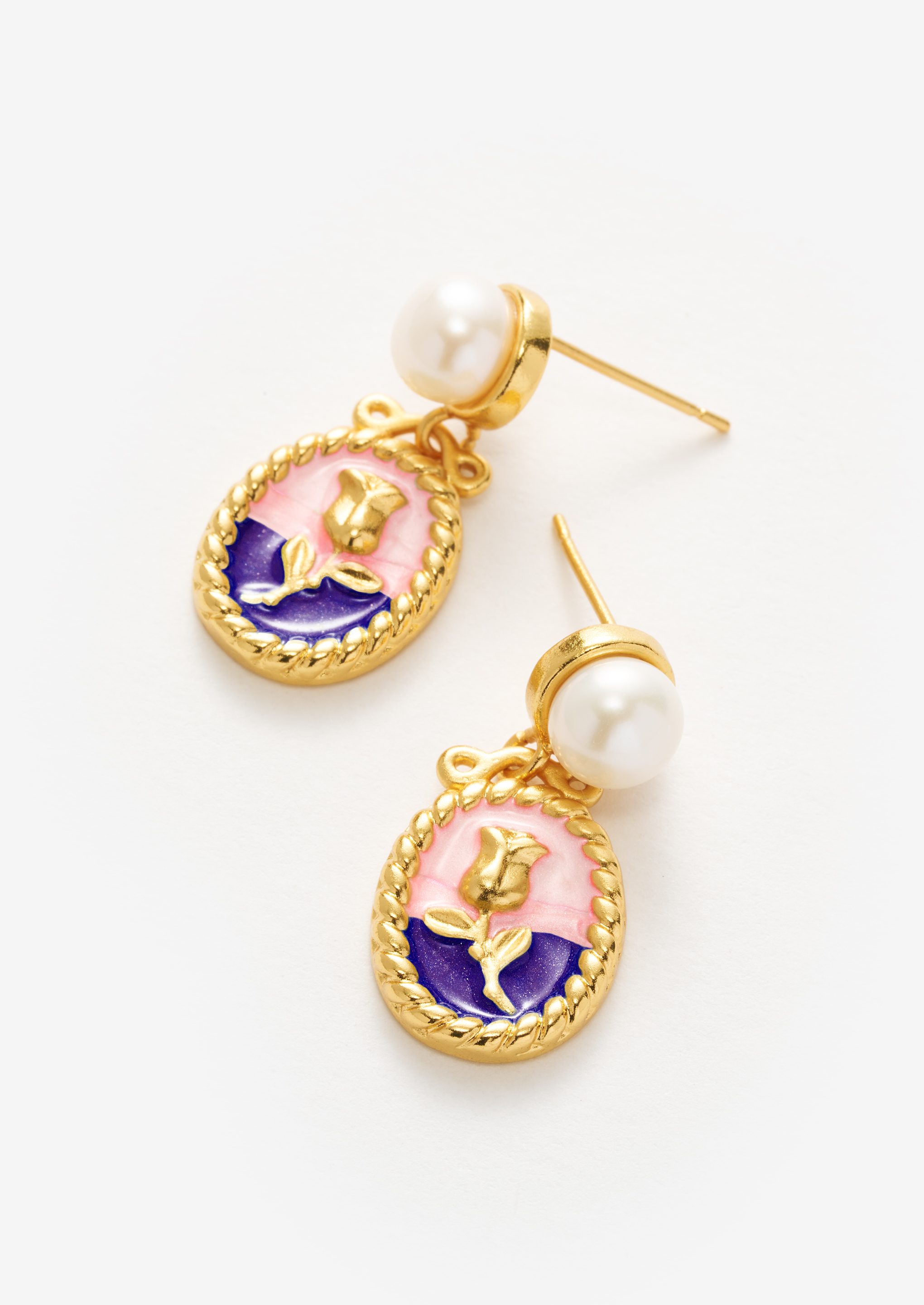 18K Gold-Plated Brass Rose Wreath Stud Earrings with Imitation Pearl