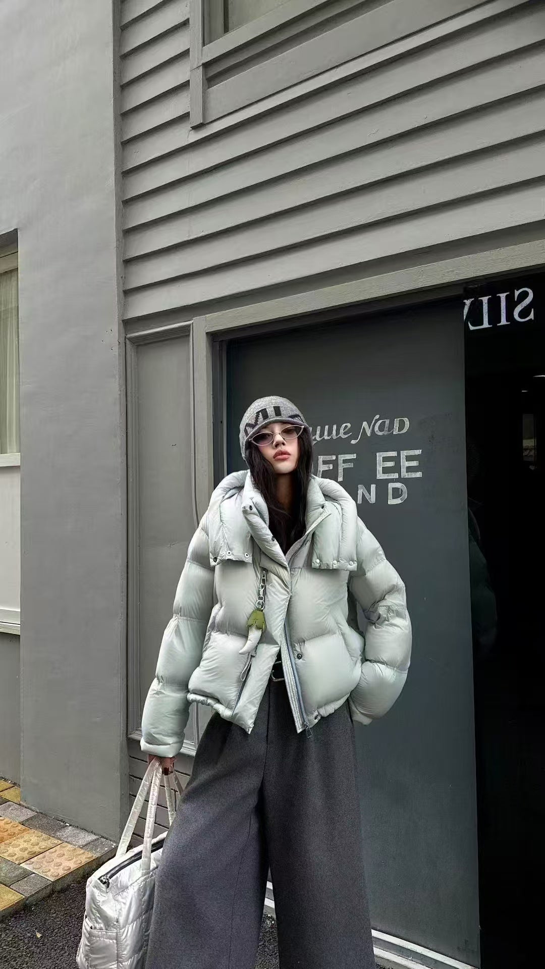 Cloudflare Puffer Jacket – 90% Duck Down | Chivo Winter 2025