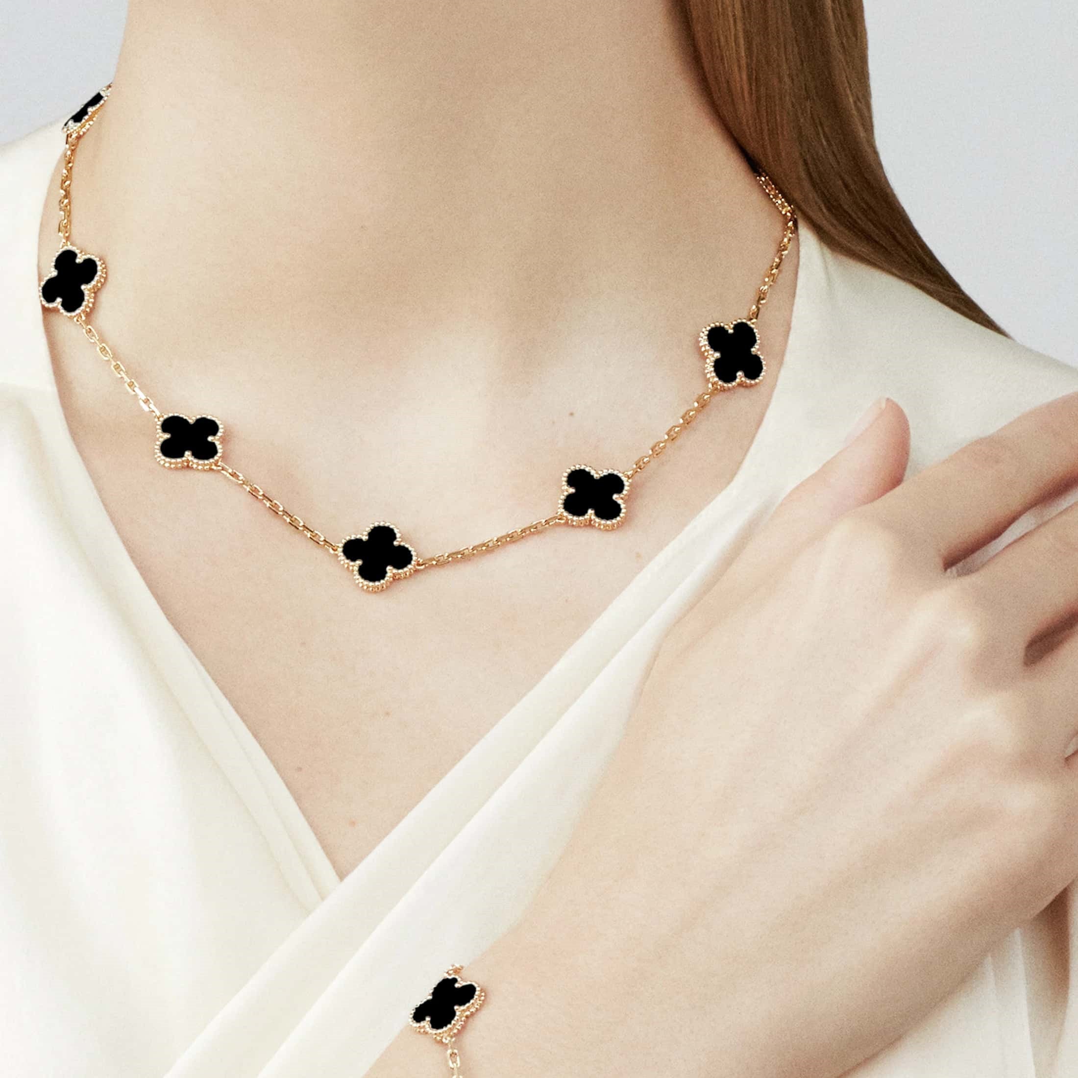 Clover Motif Necklace, Sterling Silver, 18K Gold Plated, 10 Motifs – Symbol of Luck & Elegance