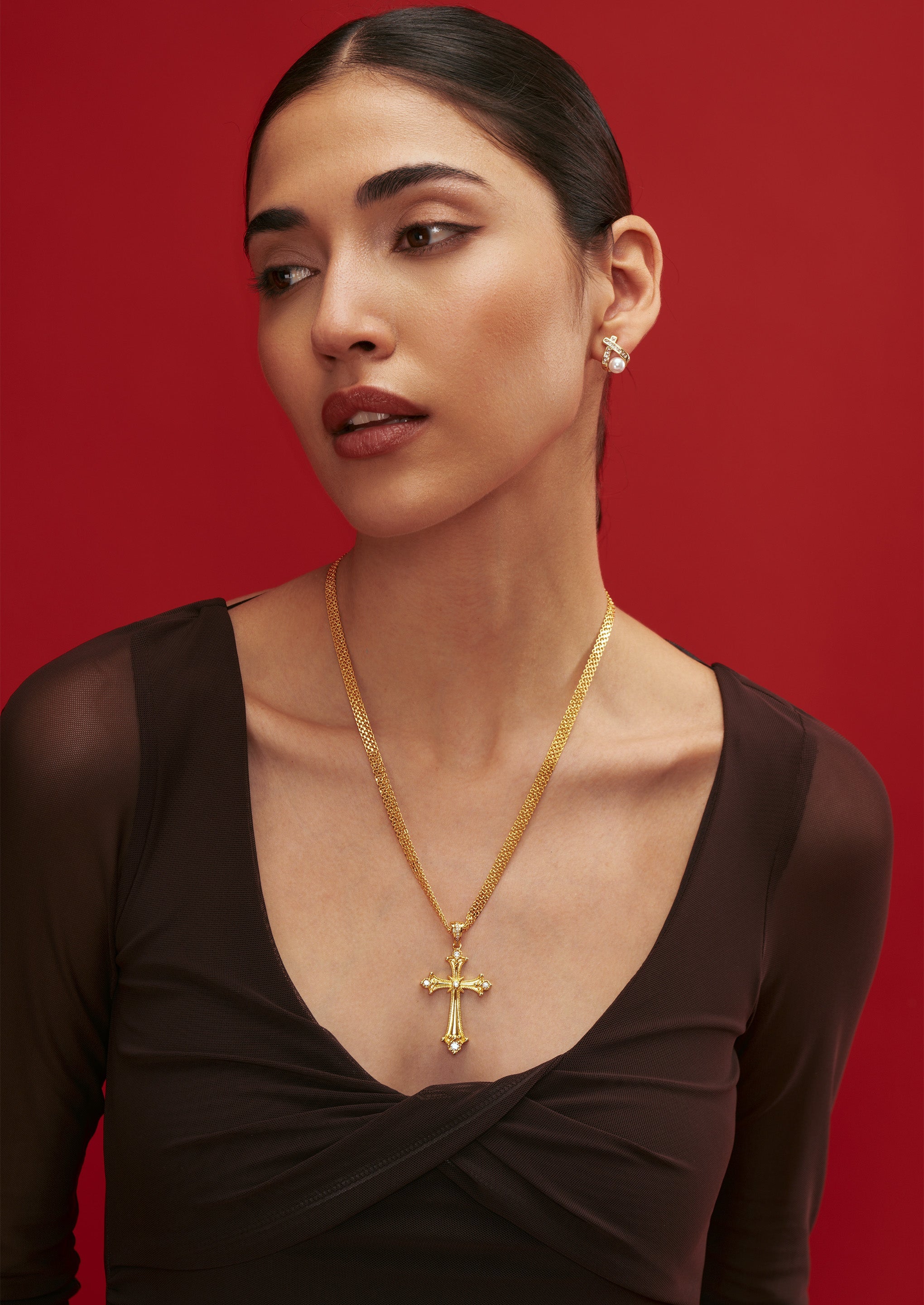 Cross Pendant Necklace