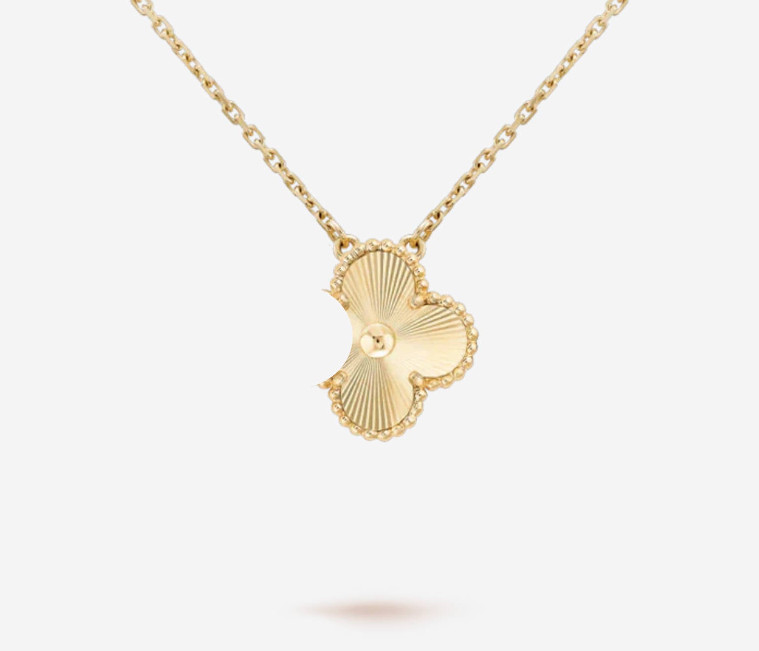 Clover Motif Pendant Necklace, 18K Gold Plated, 1 Motif - Symbol of Luck & Elegance