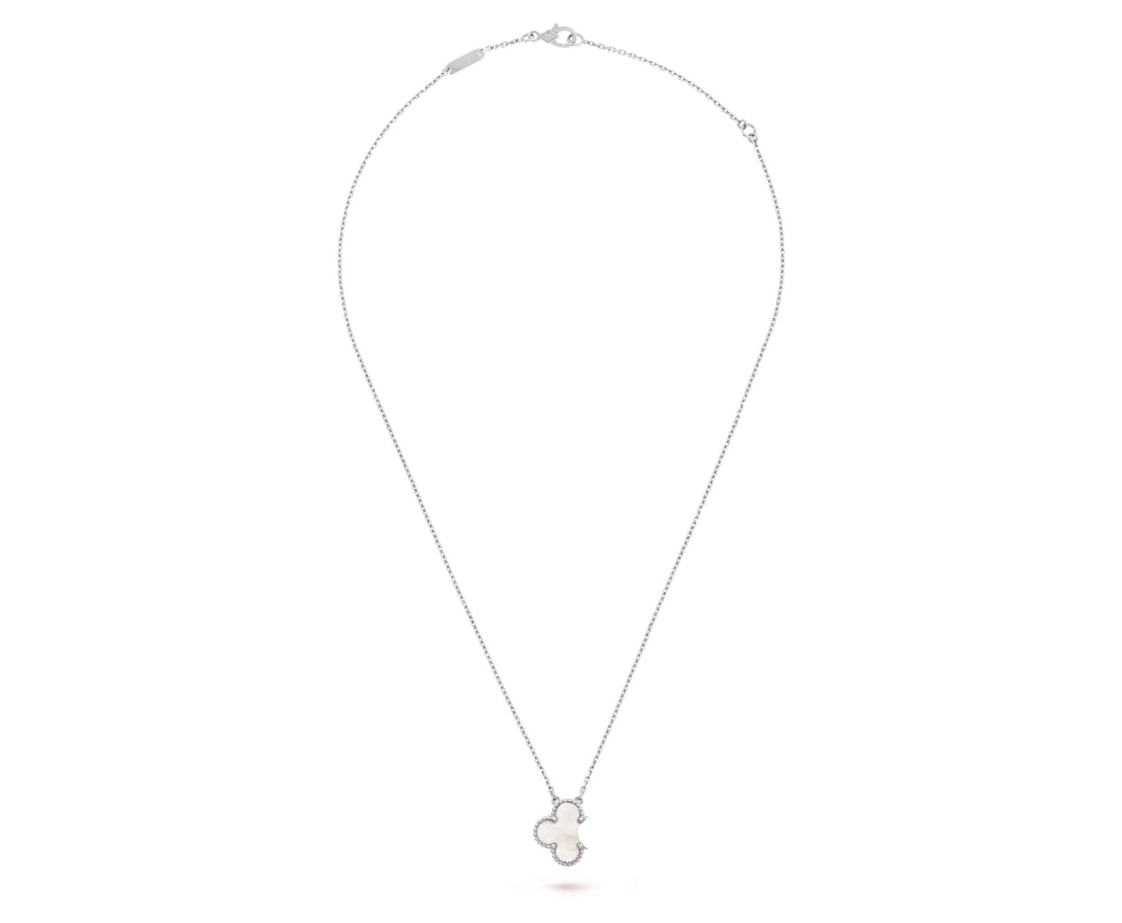 Clover Motif Pendant Necklace, 18K Gold Plated, 1 Motif - Symbol of Luck & Elegance