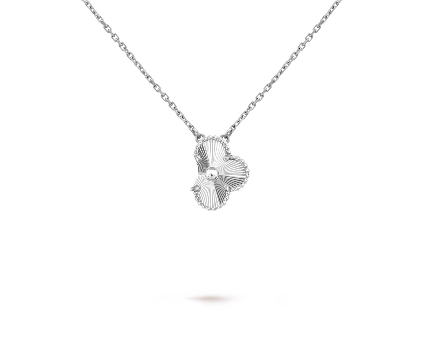 Clover Motif Pendant Necklace, 18K Gold Plated, 1 Motif - Symbol of Luck & Elegance