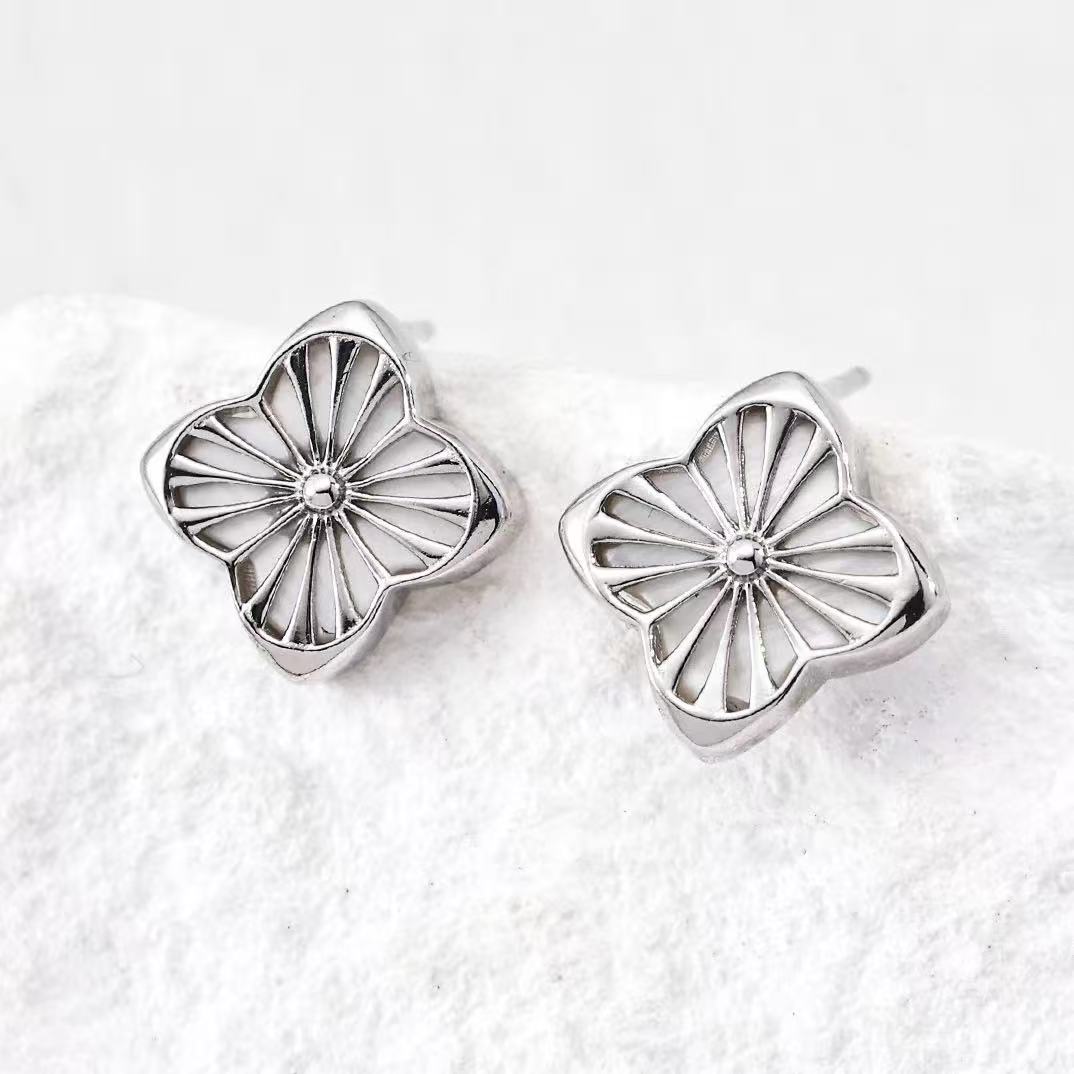 S925 Sterling Silver Modern Clover Shell & Cubic Zirconia Jewelry Set-Adjustable Bracelet & Earrings